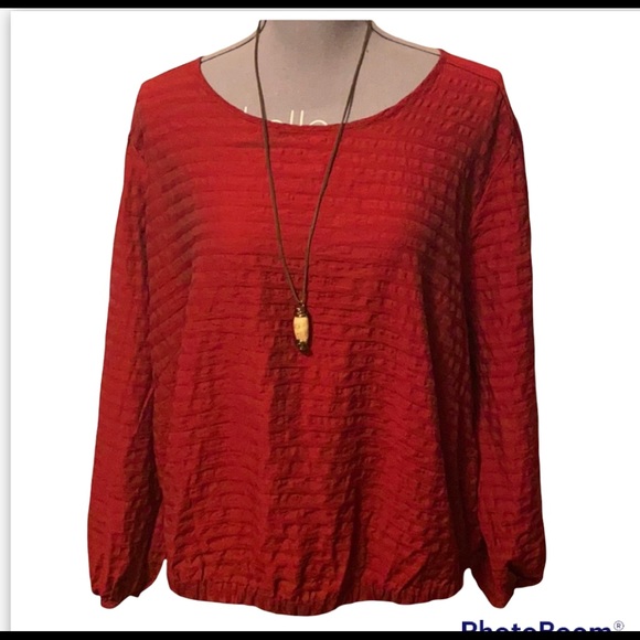 ⚡️⚡️5/$20 ⚡️⚡️LOFT Burgundy Maroon top - Picture 1 of 6